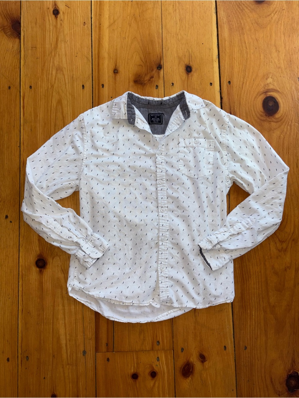 Artistry In Motion White Pattern Button Up Shirt Mens Medium Cotton